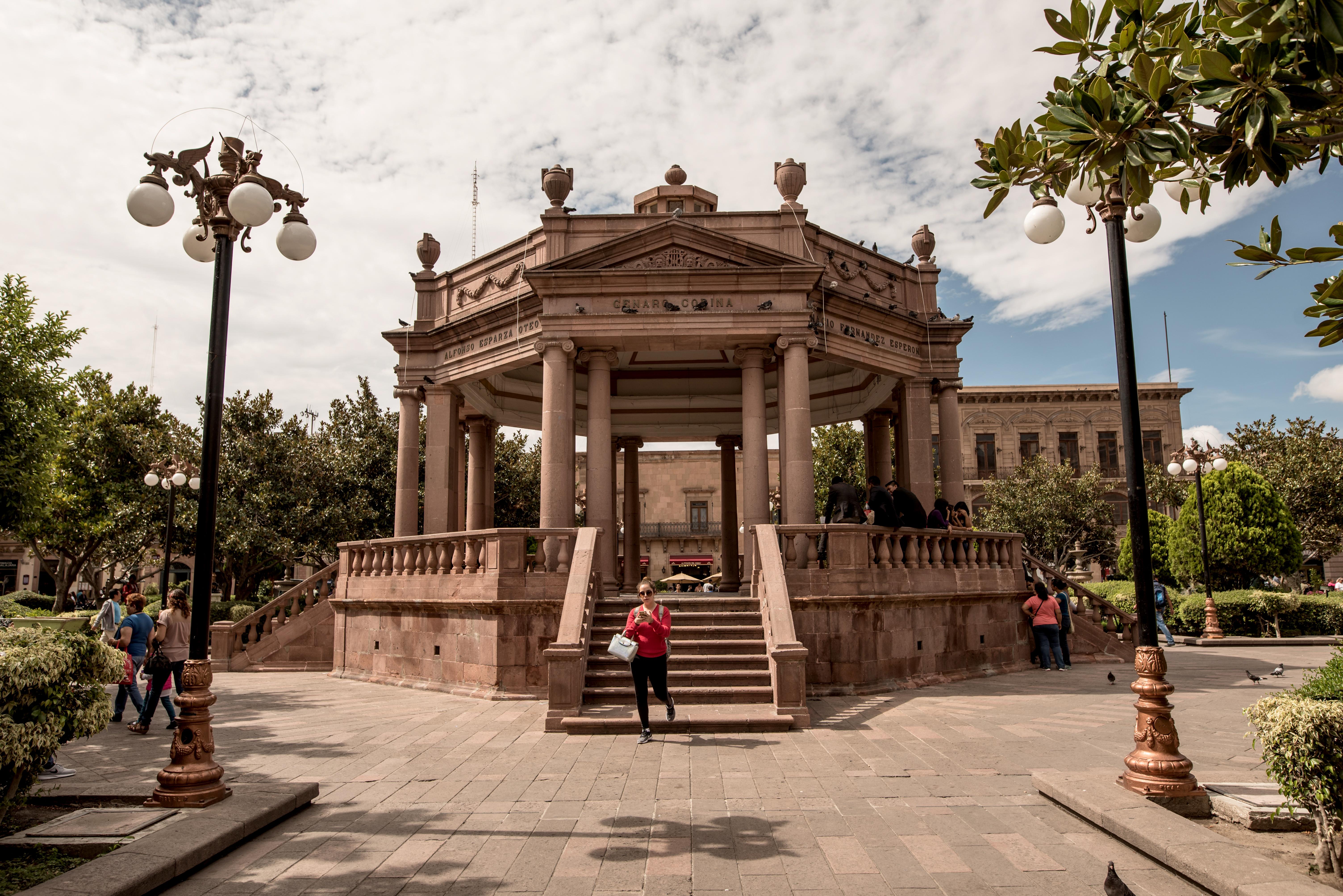 Santosi Hotel San Luis Potosí Buitenkant foto